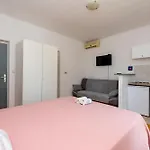 Apartman Nikola Lokva Rogoznica
