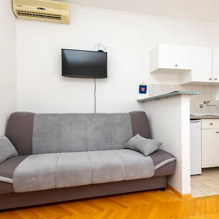 Nikola Apartman *